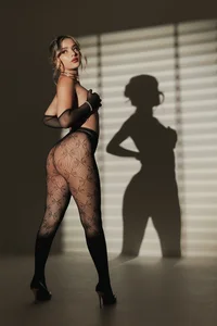 LaurentRosse1 NOIR ELEGANCE Foto 4