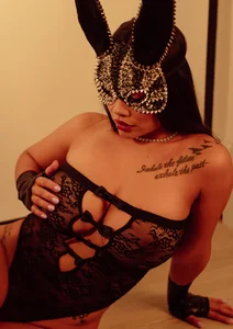 Kathy_taylor_ You Come? 🖤 Immagine  5