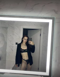 Daphne_Darkthorn Public Bilde 6