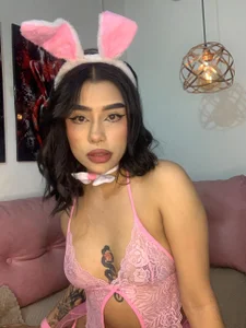 tael_novacs pink bunny 🐰🐰 Pic