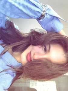 LouiseChavez today for you Foto 3