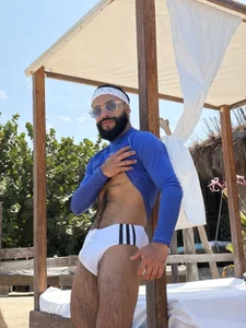 Thaiel_Fosteer I love Summer 💙🌊🐚 Pic 2