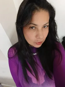 JaylaScott__ Purple soft lady 🪻 Billede 3