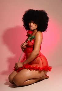 naia_blessed beautiful and dangerous like a rose on Valentine's Day Billede 6