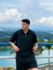 Goldenknight33Public图片 2