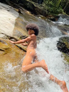 Alexiis_Etereo: Wild and sensual ( 2 фото)