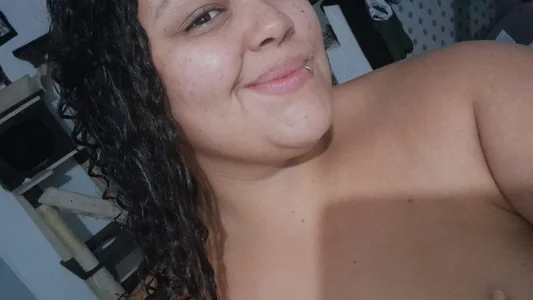 MelannieSimonsのme bañeの枚の写真