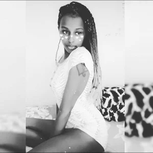 She_Drips_Glory Public slika