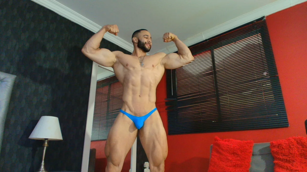 AlexLenox_ Trending Pic 7061