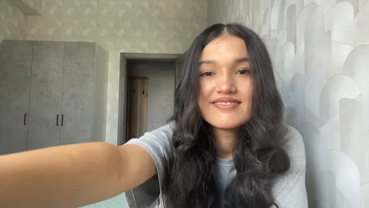 LisetteParajon Say hello to me👋 Pic 3
