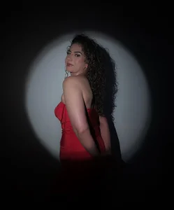 sasi_luna DIVA IN RED Foto 7