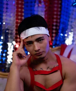 Clement_ReyesのPublicの枚の写真