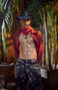 Dani_mc1 naughty cowboy Pic 3