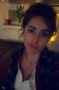 Avokadoo Public  2টি ছবি