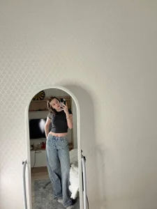 )))))))))) de LeanneDinkle  3 Imagens