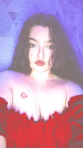 AlishaWolfertz It's Lia Pic