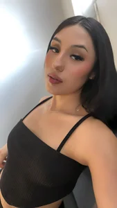 Zdjęcia NickiHenao Public: 