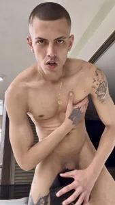 Medellin_Boy Hi Guys Pic 2