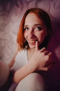 Dark_Willlow girl in neon Pic 8