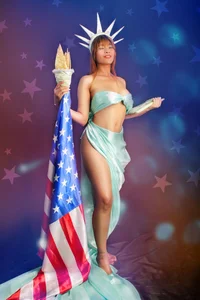 LAILAMORFY happy 4th of July 🗽💙❤️🤍 Poză 3