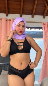 Get lost with me love to an encounter full of pleasure 😈 de ShairaMassu  3 Imagens