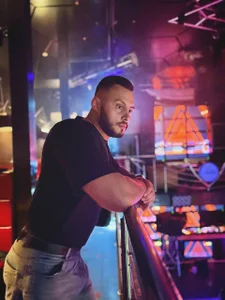 Public de GINGER_BREADS  2 Imagens