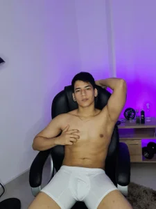 LucyANDengell A bit of him slika