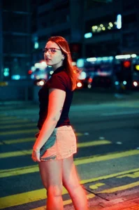 ThreeshaWhite HONG KONG 1 Immagine  5