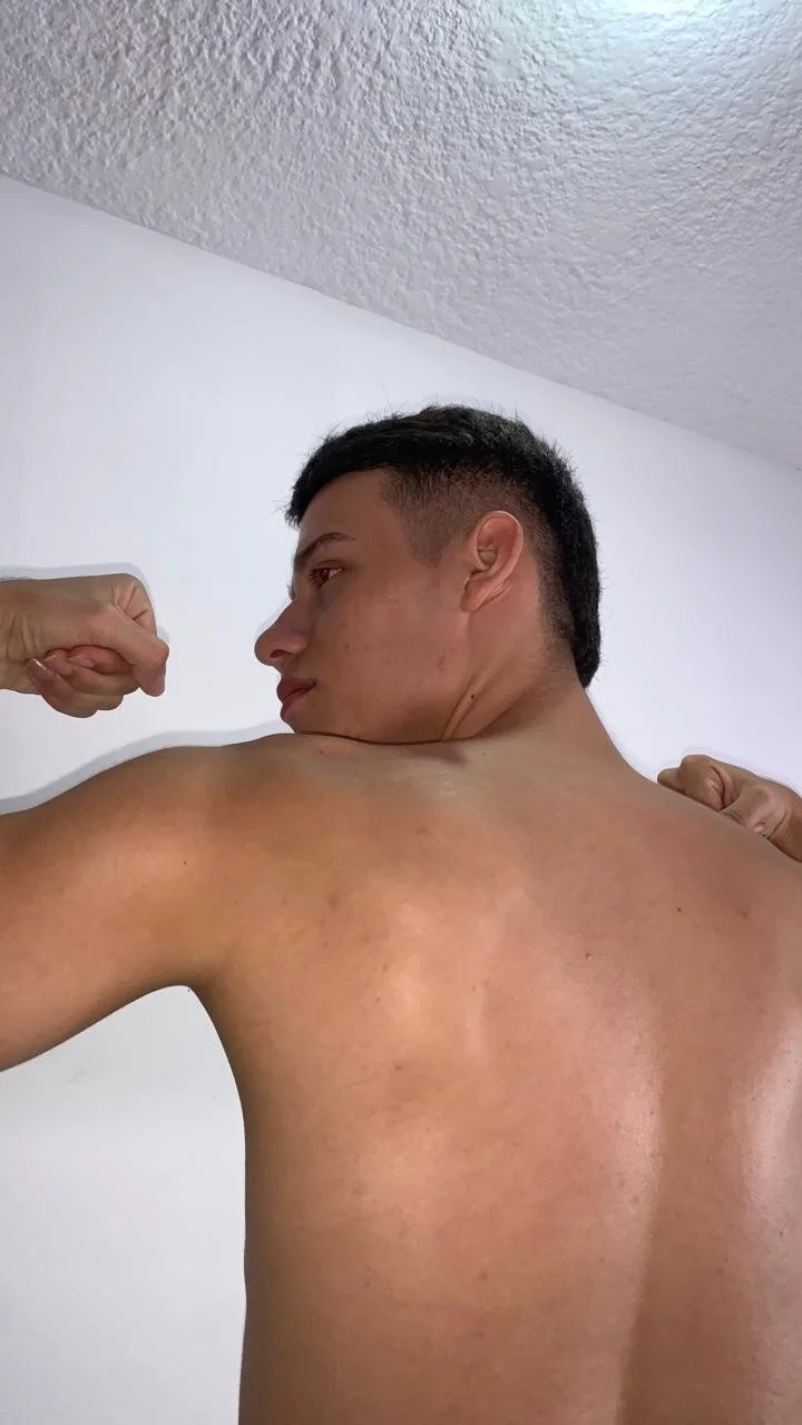 ภาพที่กำลังนิยมของ Adrian_Lux_  3992