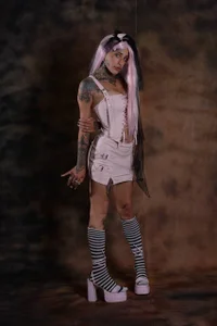 julie-blairPublic Bild 5