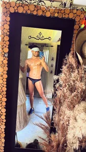 4 you 🫶🏻⚡️💯 od AlexisLoaiza  snímek