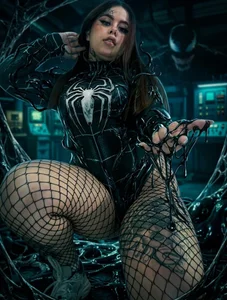 melissa_es Costume #1: Venom.🖤🕷️🕸️ Pic 3