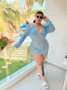 Scarlett_grey1 Vacation 🏝️🏄🌊🥥 Pic 8