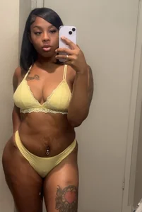 ObsessedWNova Public Εικόνα