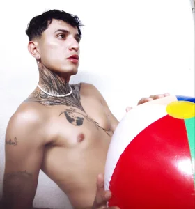 ANDRES_URRIETAYEIKOL SEXXY Bild 2