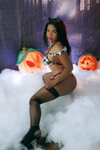 Isla_Scott HALLOWEEN 2025 Hình