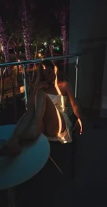 Daisy_Lovely A Tempting Vacation Foto 3