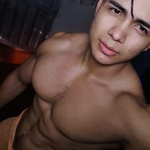 ChoreyTaiylor kullanıcısının Public albümü -  8 fotoğraf