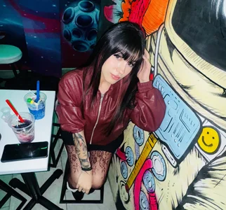 A little walk de cuteezoe  3 photos