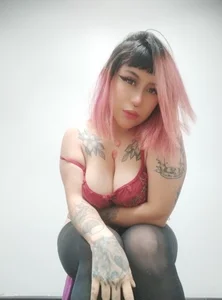 Viiolet_24_ Public Kuva 9