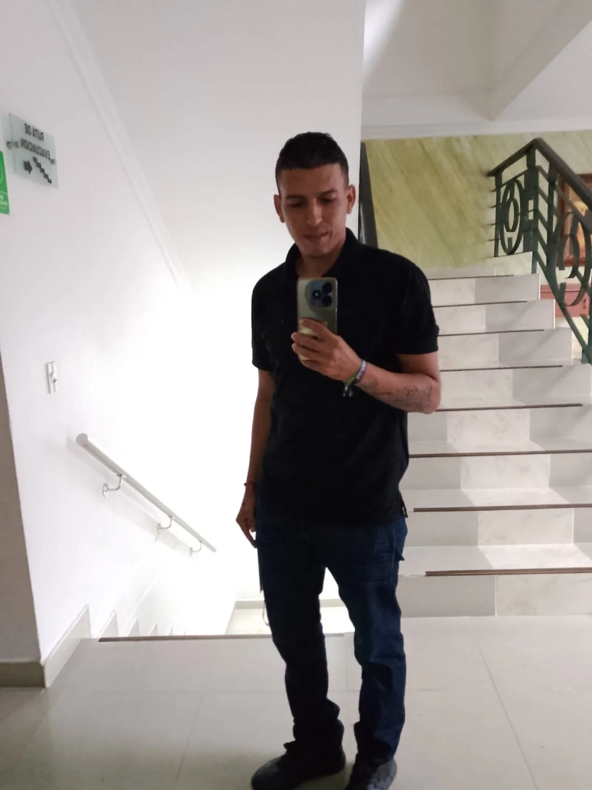 Dereck_Smithh immagine di tendenza 4080
