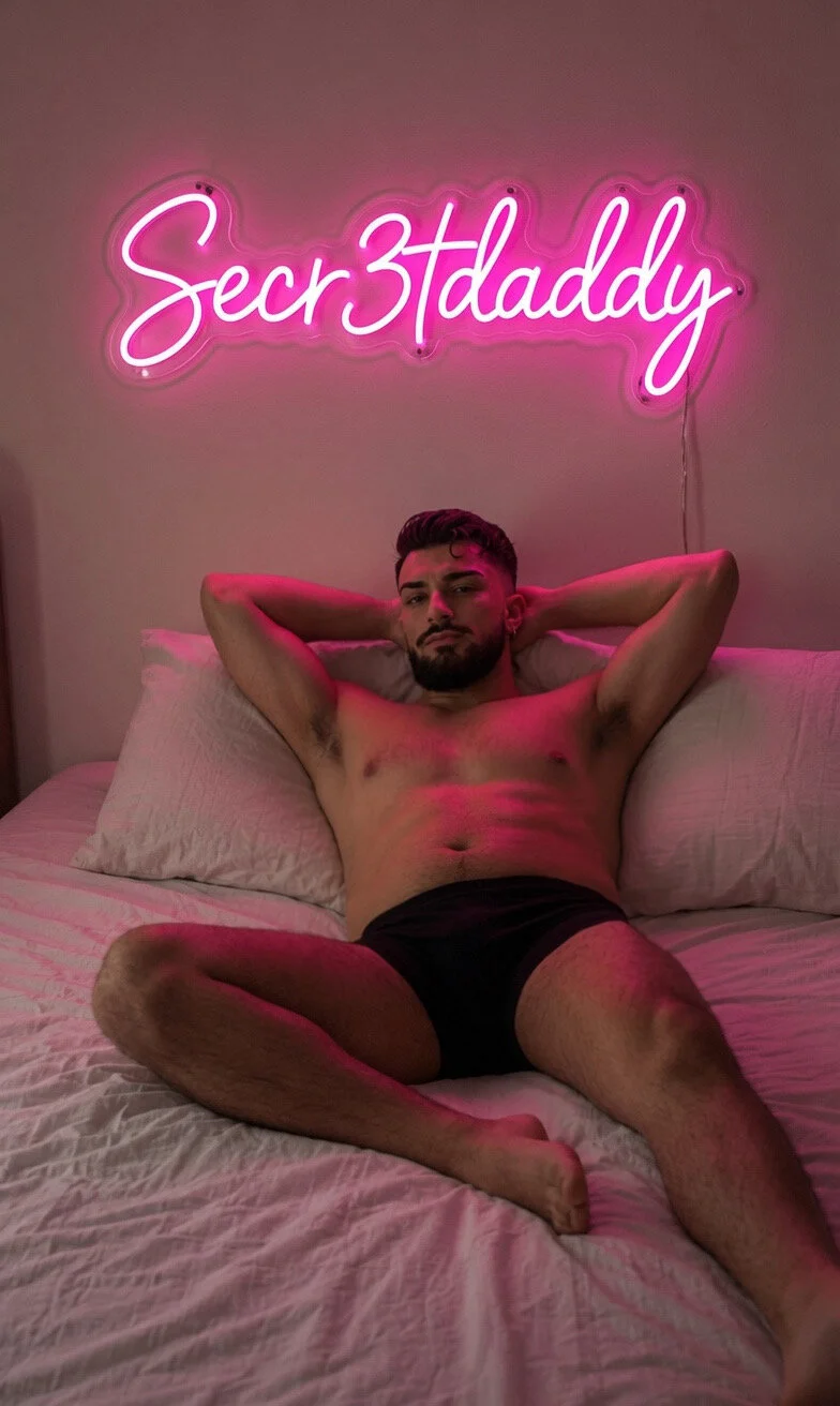 Secr3tDaddy adlı kullanıcının viral fotoğrafları:  2073