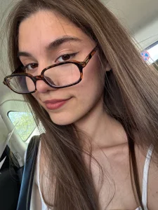ArianaAllens beauty Foto 2