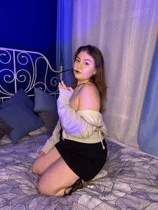 Mia__PeachPublic图片 2