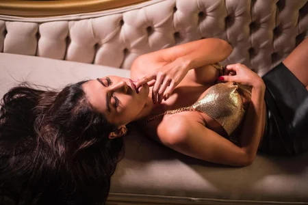 sarah_perez7 Public Pic 5