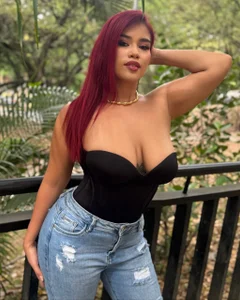 KaseyRosseRed Glow 🍒🔥 Bild 3