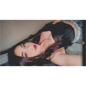me 🧡✨ de Gabriellaa27_  5 Imagens