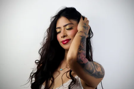 Blue_Aura_ Public Immagine 