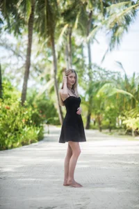 GabriellaOlsen maldives'25 Pic 4