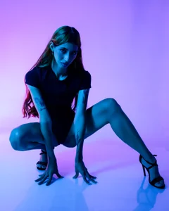 Kendal_Foxxxsensual shadows Bild 3